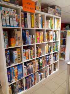 étagères jeux 1